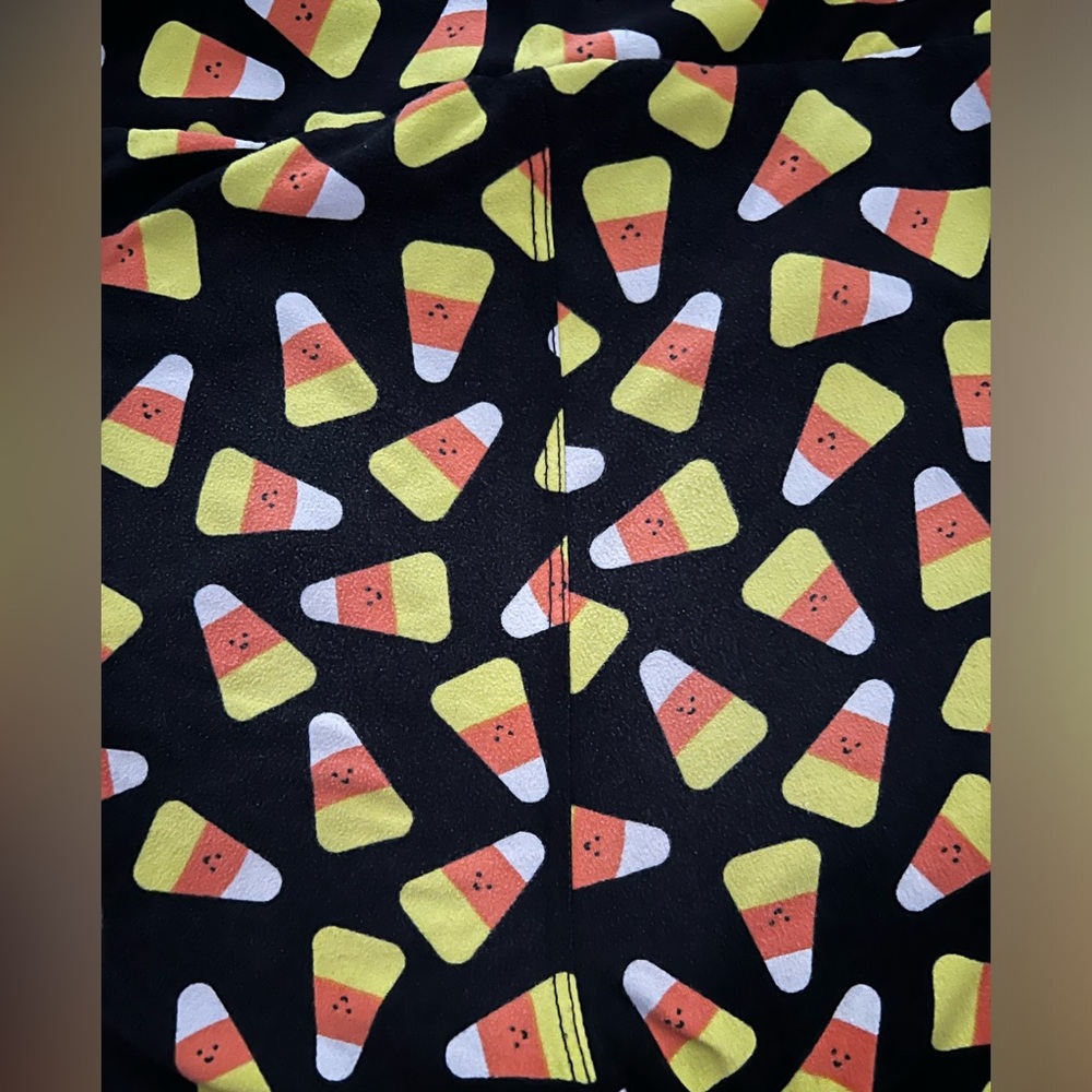 LuLaRoe OS (2-10) Black Orange Gold White Candy Corn Fall Halloween Leggings - Picture 4 of 5